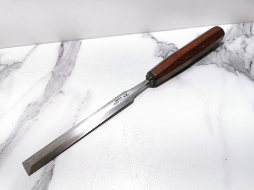 Antique ward bevel chisel - ward, 5/8"