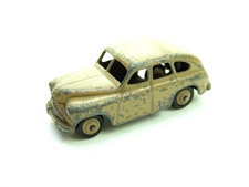 DINKY 40e STANDARD VANGUARD