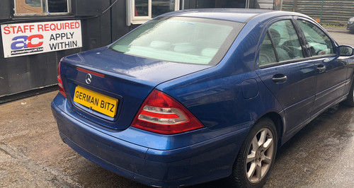 Mercedes class c180k - mercedes,