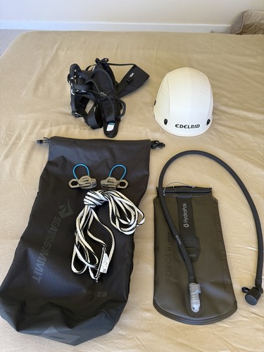 Climbing equipment job lot - equipment,