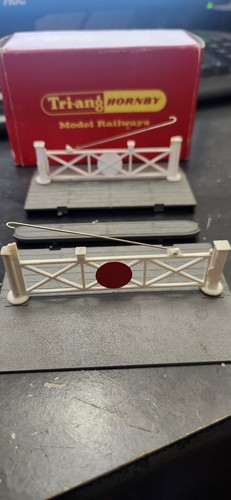 Triang r495 single - single, track
