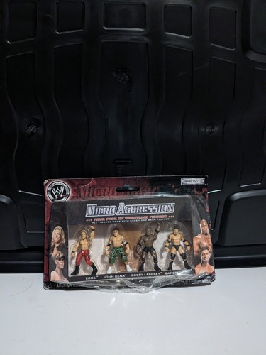 Micro aggression wrestling - micro,