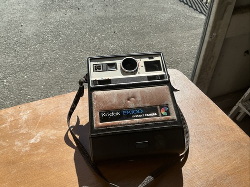 Kodak 100 instant camera - kodak,