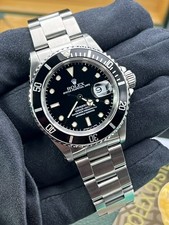 Rolex Submariner Watch  16610 With Box and Accessories 40mm (1059)
