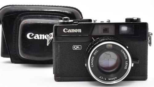 Near mint case canon - w/case],