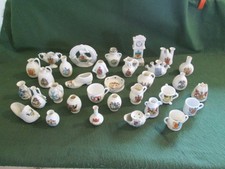 Over 30 Vintage Crested Ware China Items Job Lot - Jugs Cups Vases etc - Job Lot