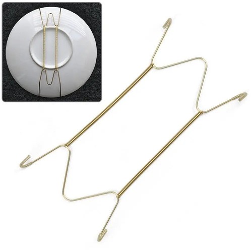 Wire plate hangers white wall - wire,