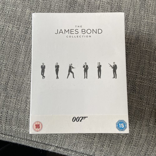 The james bond collection - james,