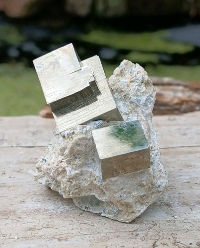 Cube pyrite original - pyrite,