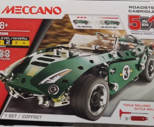 Meccano set for age - age, 8+