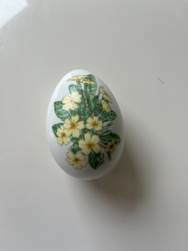 Danbury mint egg - mint, 1980