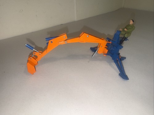 Britains farm 9536 - farm,