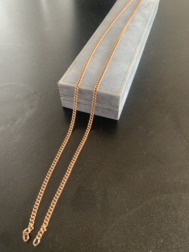Solid 9ct gold - solid,