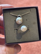 Pia Pearl Necklace And Ring