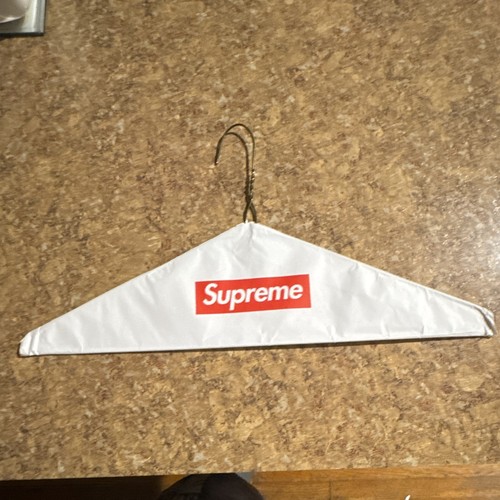 Supreme paper hanger - supreme, cover