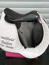 16 Inch Thorowgood T4 Pony Club Non Adjustable Saddle Black 9Inch  D To D Wide