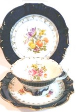 Vintage tea cup - tea, sauser