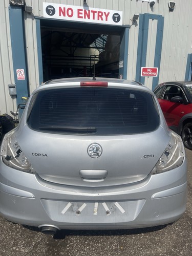 Vauxhall corsa tailgate - vauxhall,