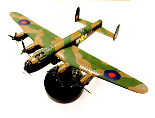 Corgi aa32611 avro - corgi,