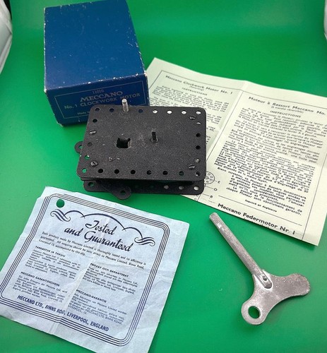 Meccano clockwork - meccano, no