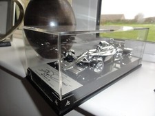 1/18 Nigel Mansell  signed F1