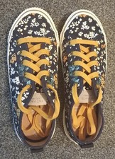 Ladies Fat Face Plimsolls - Uk