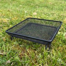 Metal Ground Bird Feeder Seed