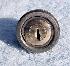 LAMBRETTA CENTO 100 ORIGINAL STEERING LOCK