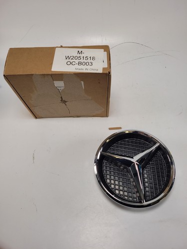 Mercedes emblem front bonnet - front,