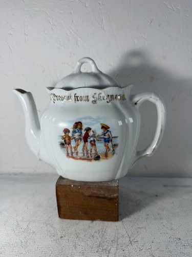 Teapot present from - teapot, "a