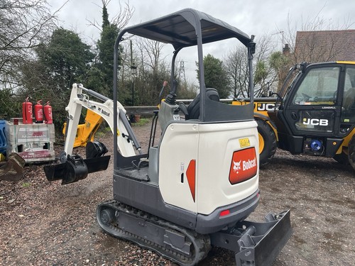 Bobcat e17 mini digger - mini,