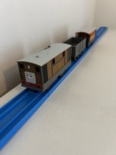 Tomy TrackMaster Toby
