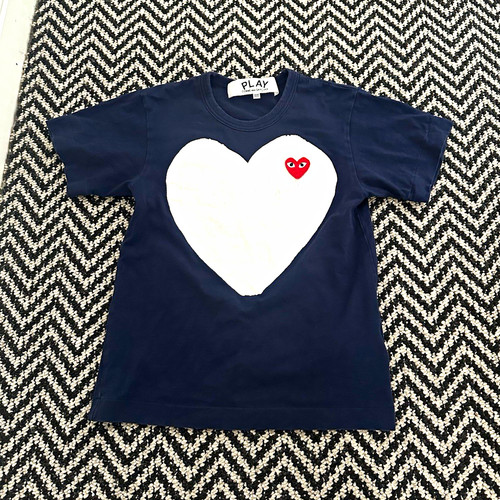 Comme des garçons play navy - des,