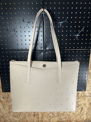 Nwt women tommy hilfiger - nwt, women’s