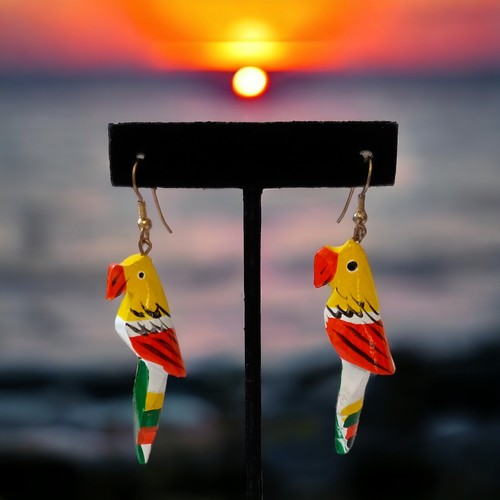 Wooden parrot head dangle - parrot,
