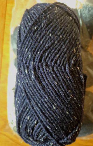 100g balls patons wool - 5,