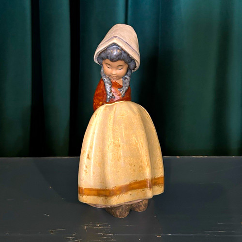 Royal doulton 2368 - royal, hn