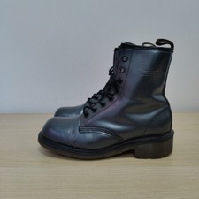 Dr Martens 1460 England