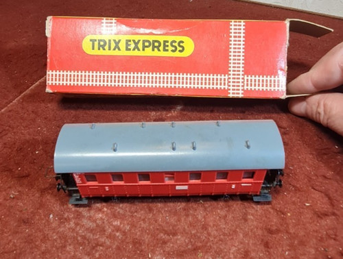 Trix express 3307 coach - trix,
