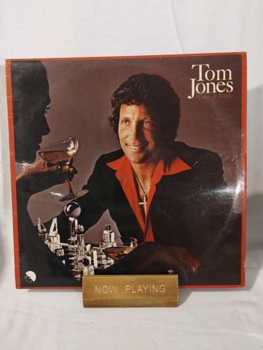 Tom jones what night - , night"