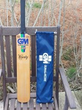 1993 Gunn & Moore The County Xtra Cricket Bat 2lb 2oz SH Minty