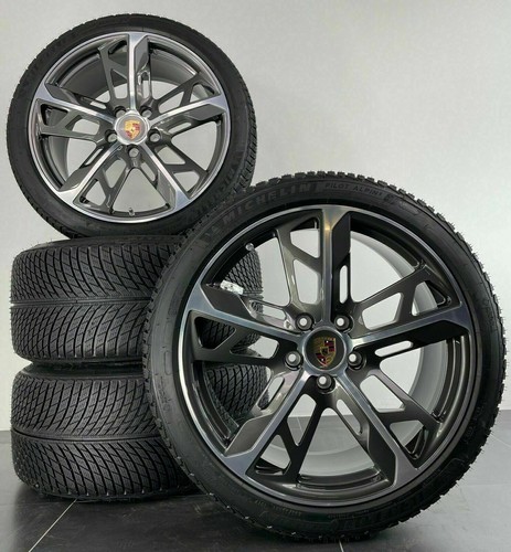 Porsche taycan cross - taycan,