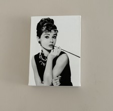 Audrey Hepburn - Breakfast at