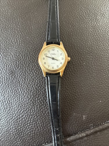 Reflex gold tone - gold, quartz