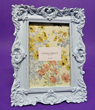 LAURA ASHLEY Picture Frame 4"x