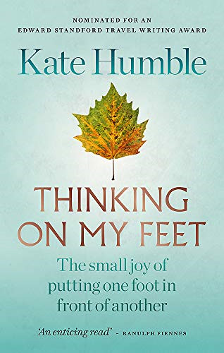 Thinking feet the small - on,