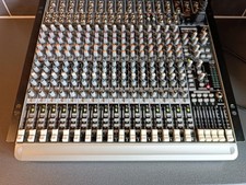 Mackie 1604-VLZ3 16 Channel Analogue Mixer Excellent condition