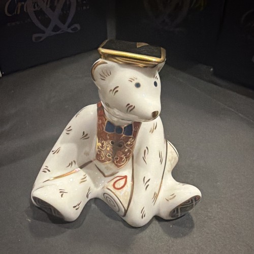 Royal crown derby graduate - royal,