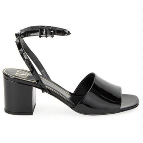 Valentino garavani rockstud - valentino,