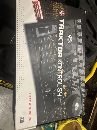 Native instruments traktor - instruments,